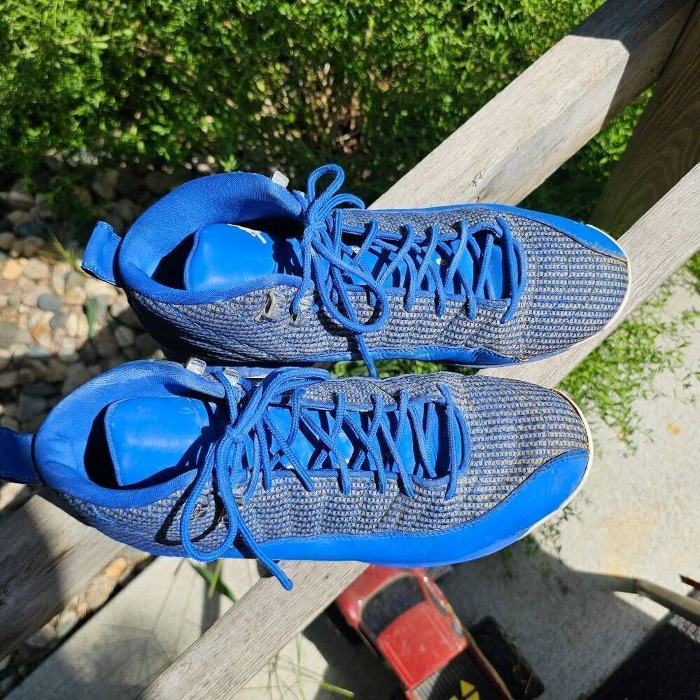 Men’s Size 10  Jordan 12 Retro Metal Baseball Cleats Game Royal Blue 854567-400